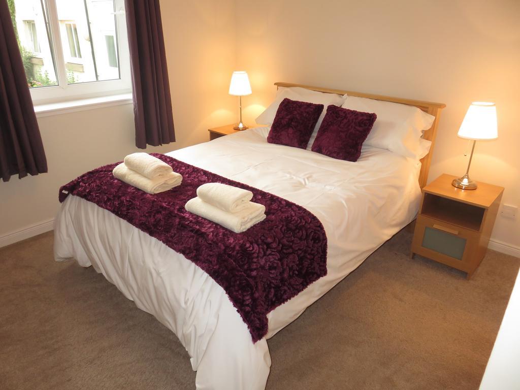 Waverley Park Apartment EDI Room photo