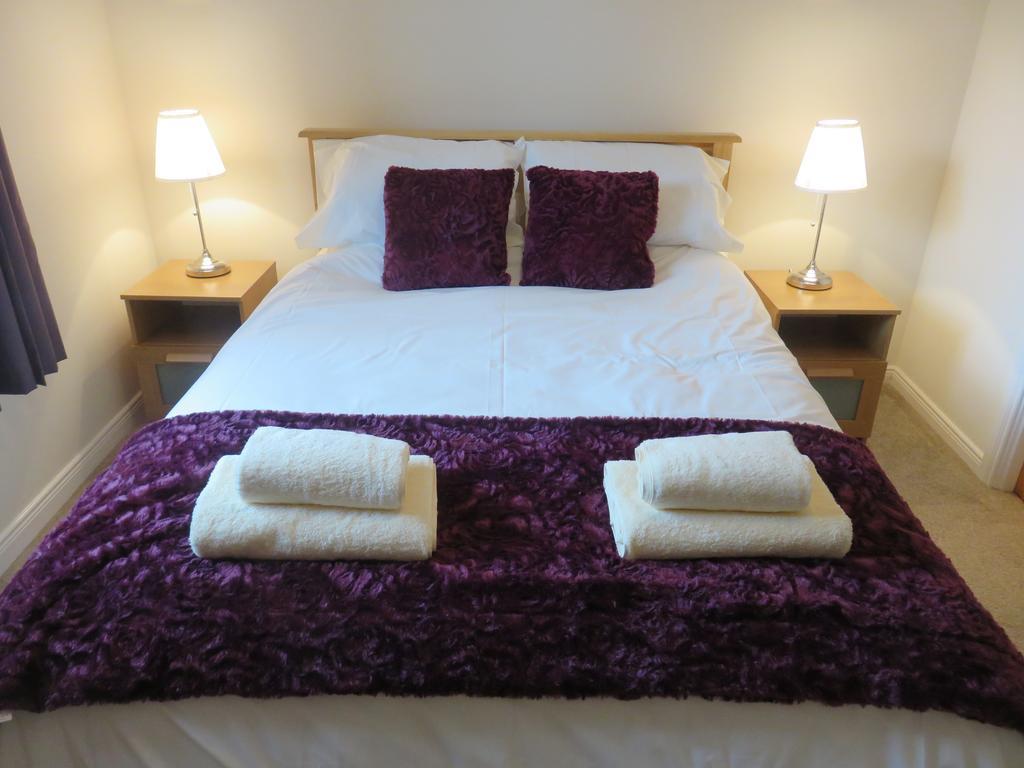 Waverley Park Apartment EDI Room photo